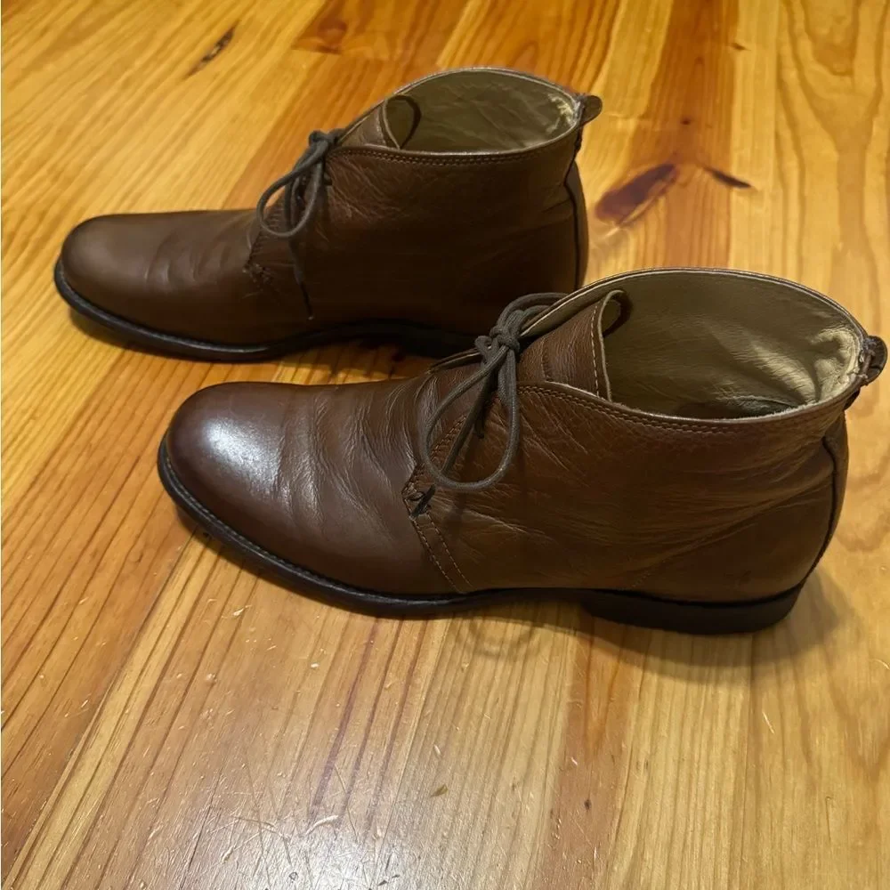 $298.00 FRYE Men's Phillip Chukka Boots Cognac 9.5 D